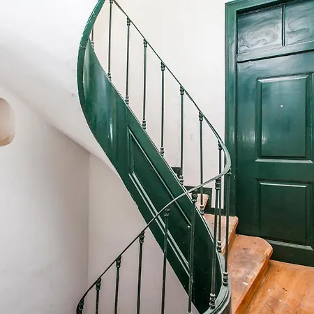 Amazing River View In Historical Appartement Lissabon