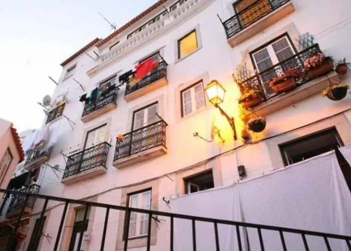 Amazing River View In Historical 리스본